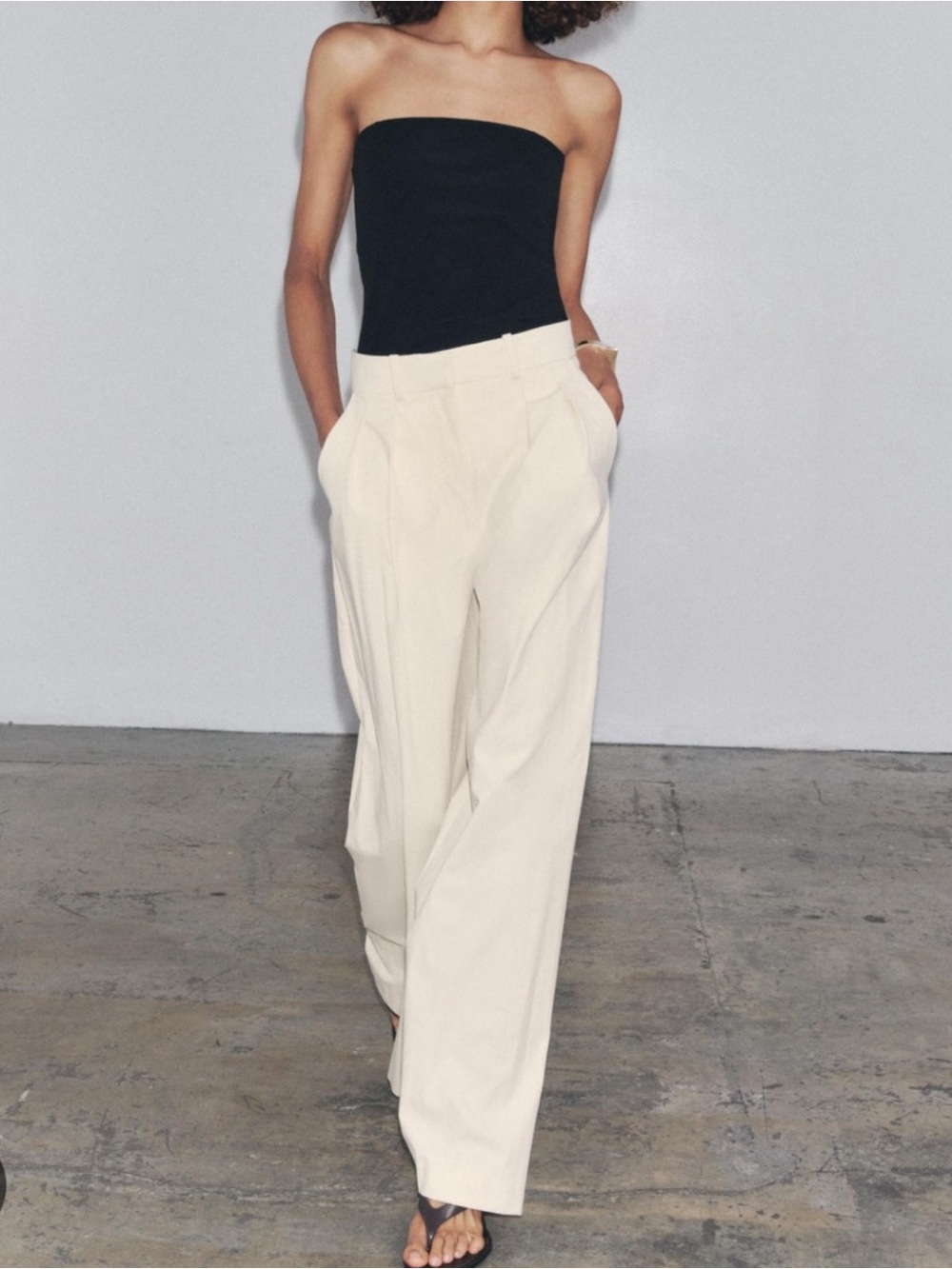 Zara Wide-Leg High-Rise pleated Trousers ref 2387/336 EUC